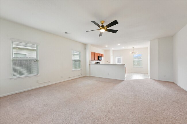 Building Photo - 5006 Fairwater Ct