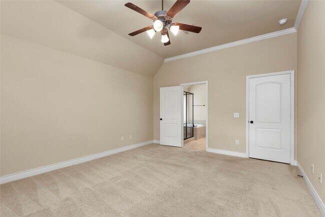 Building Photo - 196 Pine Crest Cir