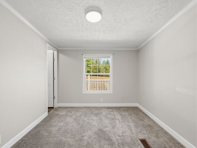 Building Photo - 3 bed/2 bath House for Rent in Ferrum!