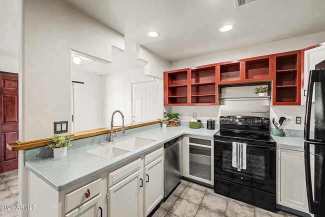 Building Photo - 6116 S Borego Rd