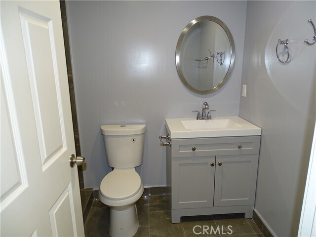 Building Photo - 16432 Halsted St