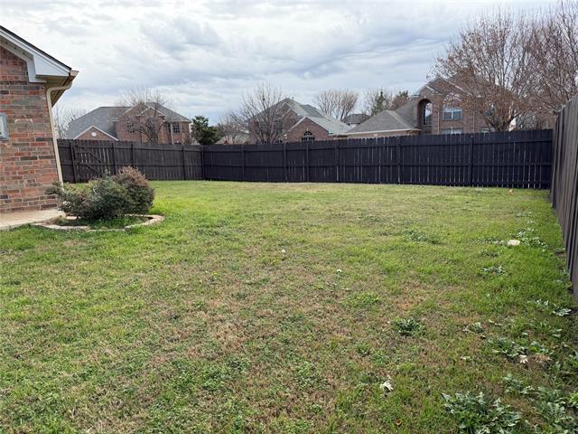 Building Photo - 8617 Shadow Trace Dr