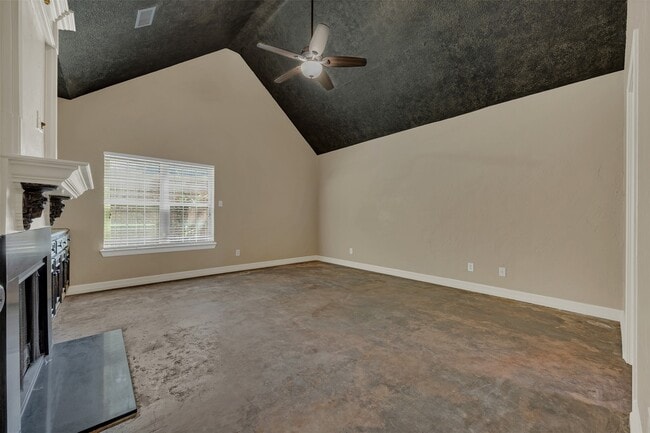 Building Photo - 7659 Ameswood Rd