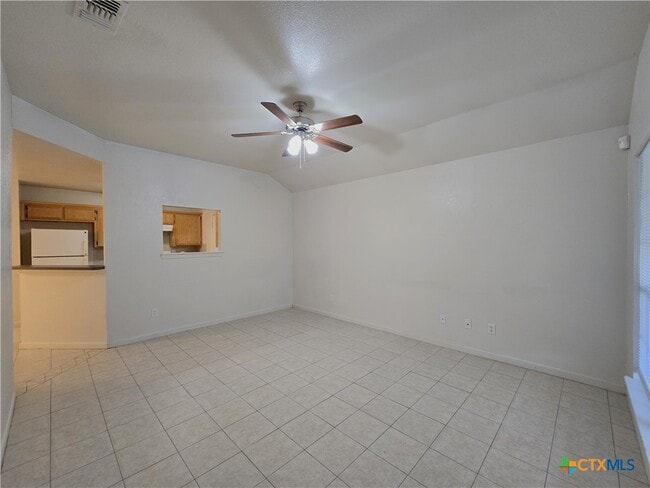 Building Photo - 1411 Nicholas Cir
