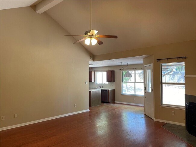 Building Photo - 8003 Willet Trail