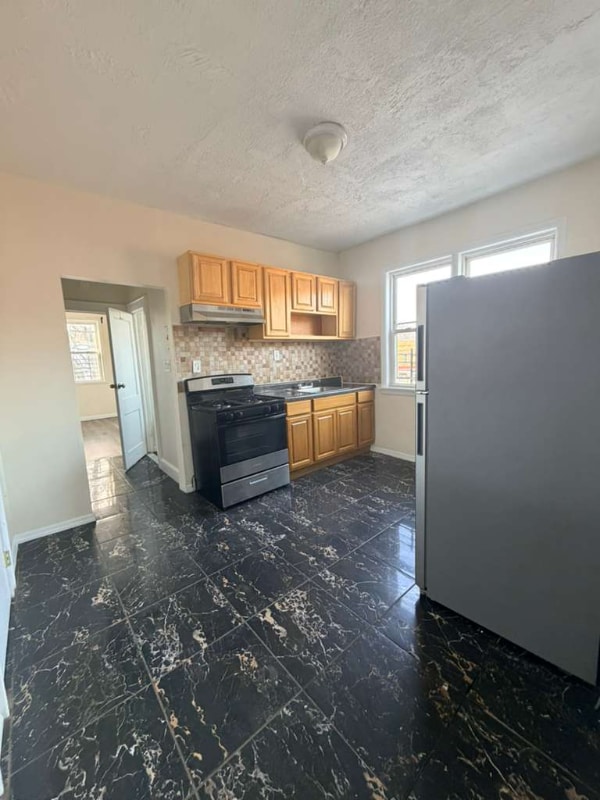 Building Photo - 125 Carolina Ave