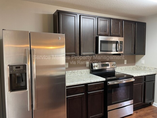 Building Photo - 3481 Quail Dr