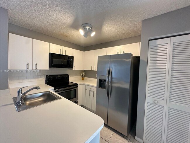 Building Photo - 9991 SW 222nd St