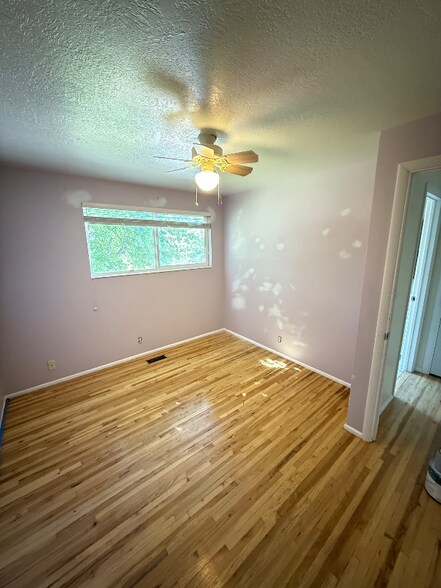 Building Photo - 5986 S 610 W
