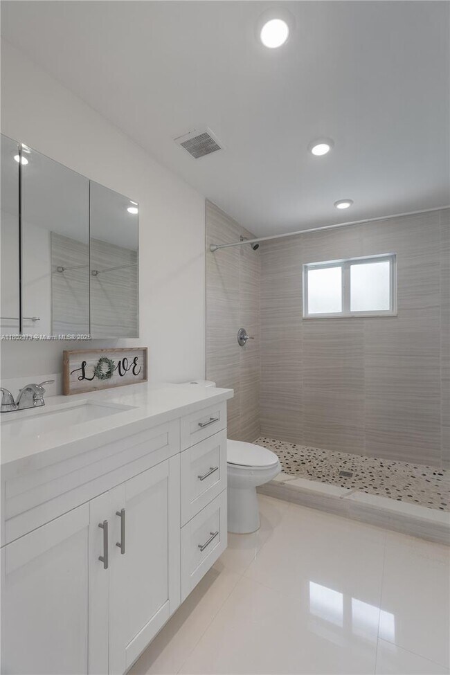 Building Photo - 10501 SW 53rd St