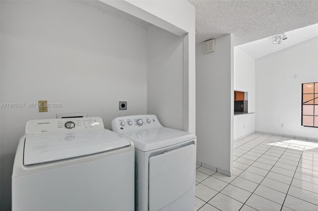 Building Photo - 14722 SW 110th Terrace