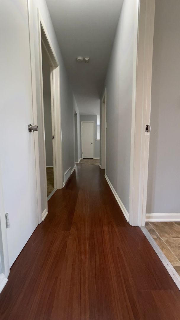 Building Photo - 5747 N 93rd St