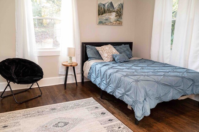 Building Photo - 324 Stockton St