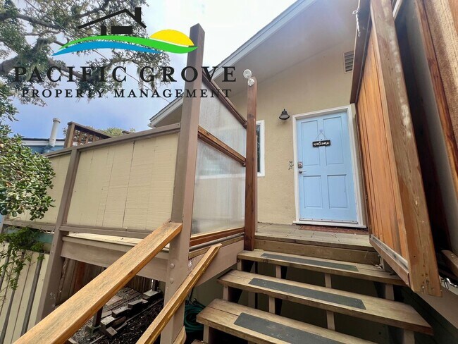 Building Photo - Furnished Single Family Home in Pacific Grove available NOW!