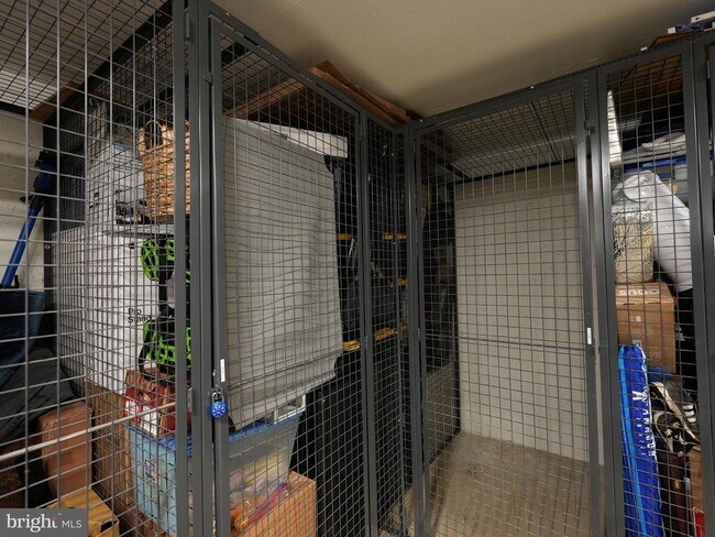 Building Photo - 70 N St SE