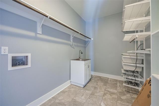 Building Photo - 11224 Jamestown Rd