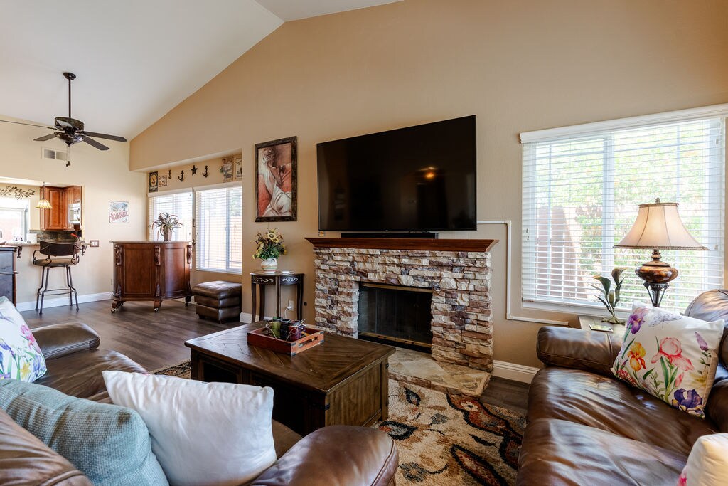 Building Photo - 29767 Marhill Cir