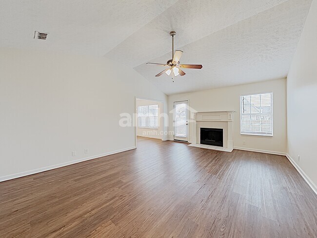 Building Photo - 2935 Weybridge Drive