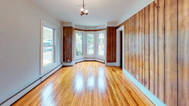 Building Photo - 244 Edgewood Ave