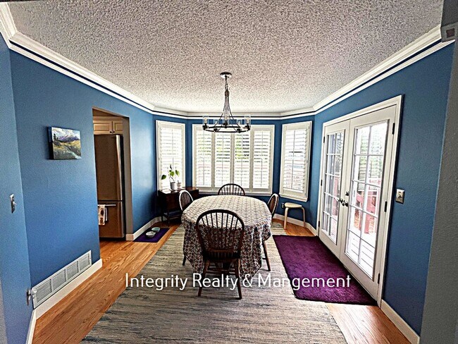 Building Photo - 4 bed 4 bath 1,954 sq ft-19151 E Garden Pl. Centennial Co 80015