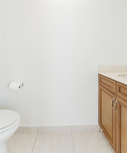 Building Photo - 10646 Lake Oak Way