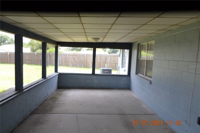 Building Photo - 7015 Monterron Ln