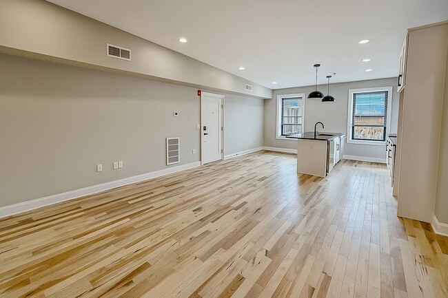 Building Photo - Lackawanna Ave