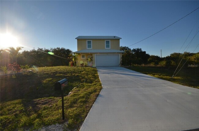 Building Photo - 272 Pelton Cir