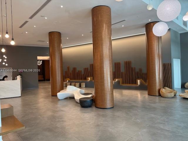 Building Photo - 350 S Miami Ave