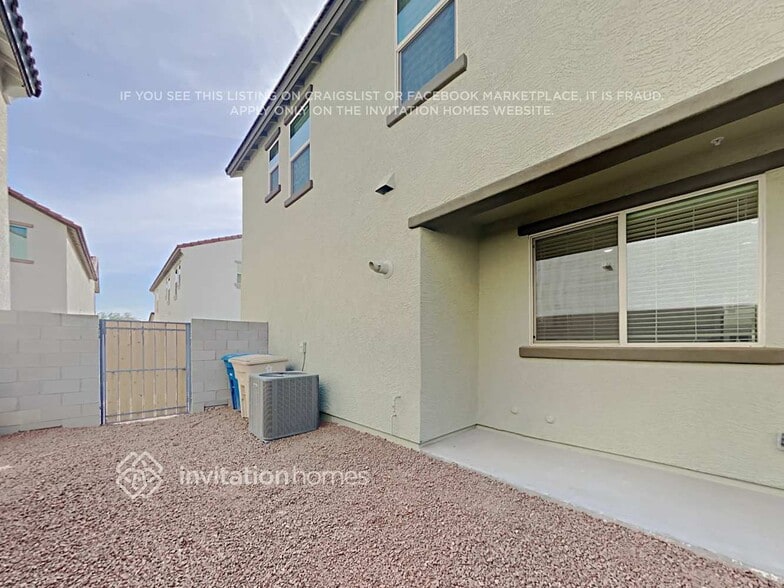 Building Photo - 1790 N 208th Ave