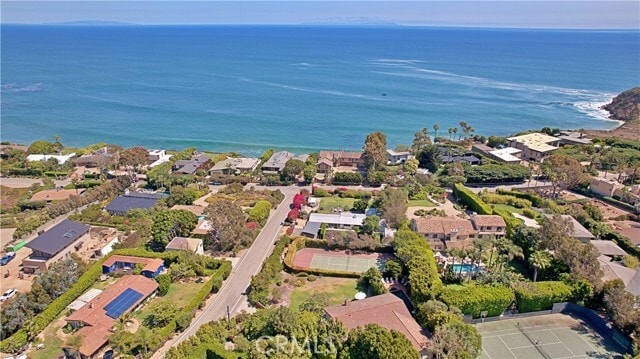 Building Photo - 7161 Grasswood Ave