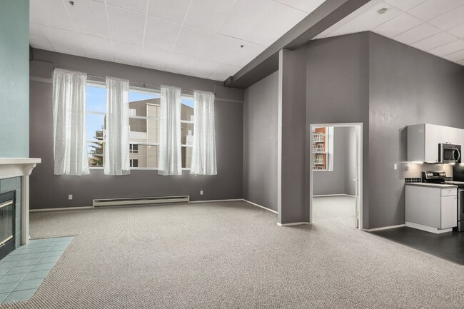 Building Photo - 1bd/1ba Seattle Condo