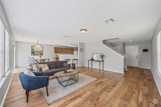 Building Photo - 2112 Perkins Pl