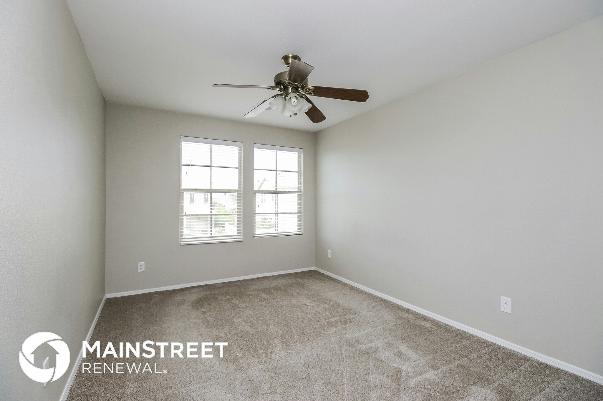 Building Photo - 31245 N Cavalier Dr