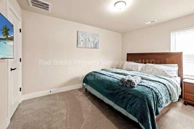 Building Photo - 3938 Winterfield Pl