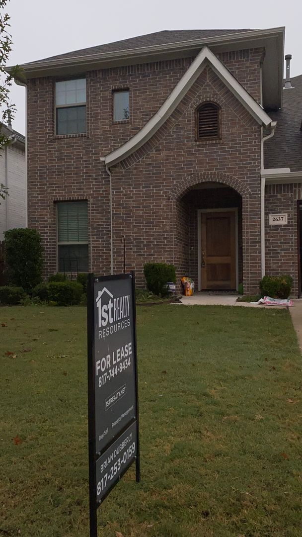 Building Photo - "TCU" Property Available for Pre-leasing!