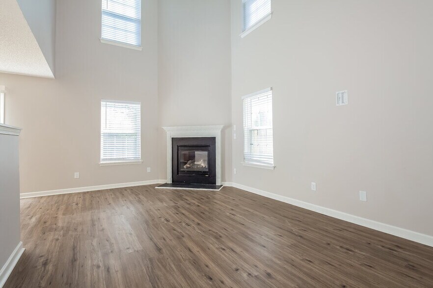 Building Photo - 3035 Teton Dr