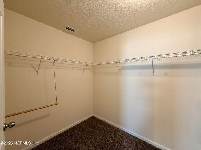 Building Photo - 3541 Lawton Pl