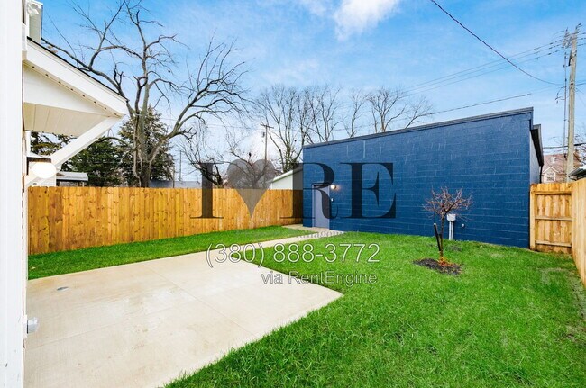Building Photo - 976 Ellsworth Ave
