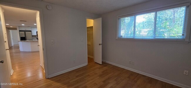 Building Photo - 1306 Osceola Ave