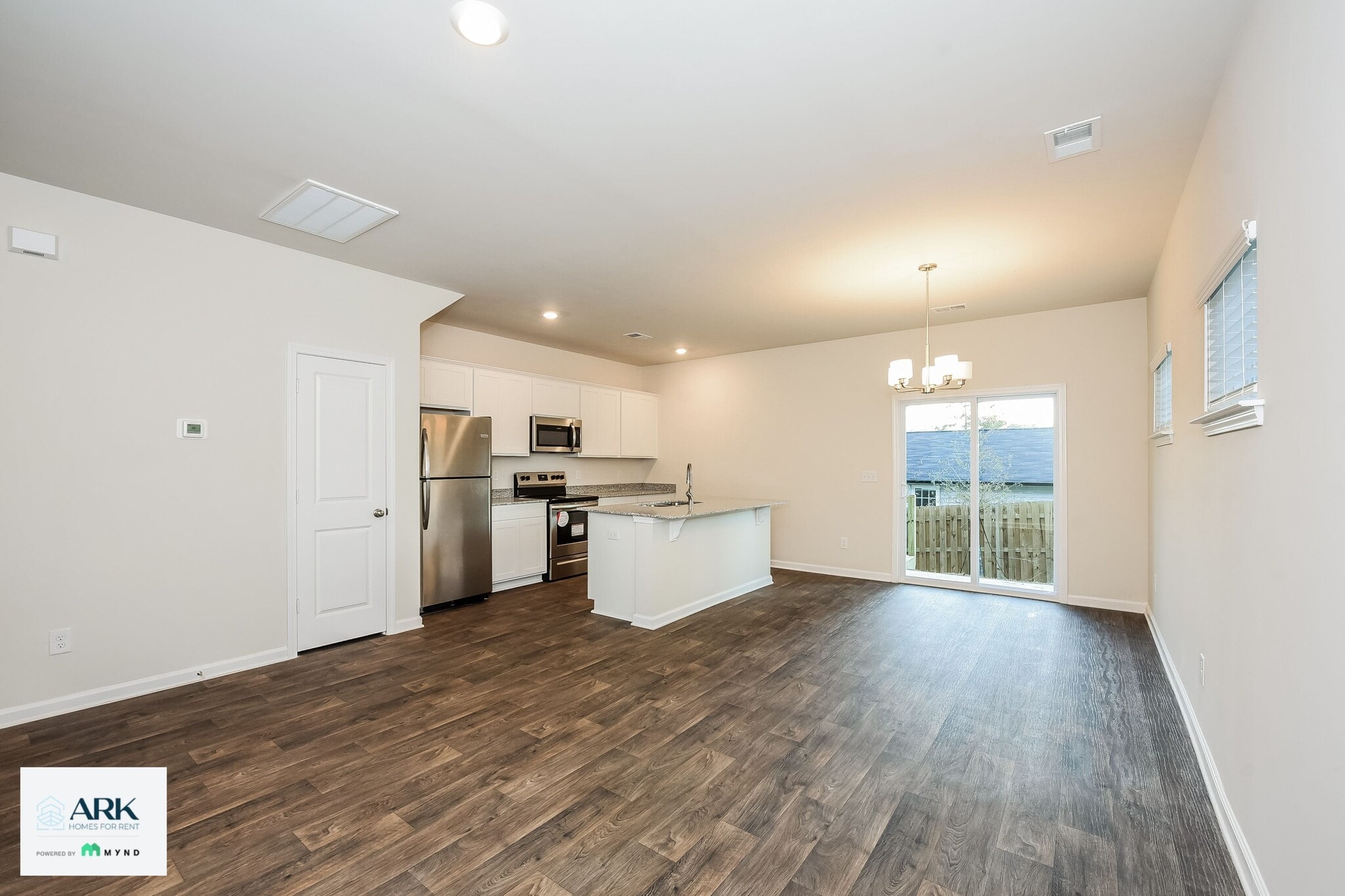 Building Photo - 615 Green Wigeon Rd