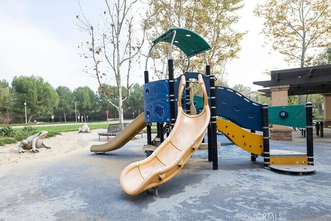 Building Photo - 89 Devonshire