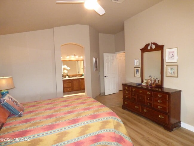 Building Photo - 14274 N Trade Winds Way