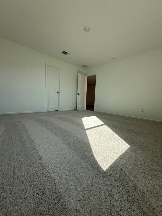 Building Photo - 14896 N Ascot Bnd Cir