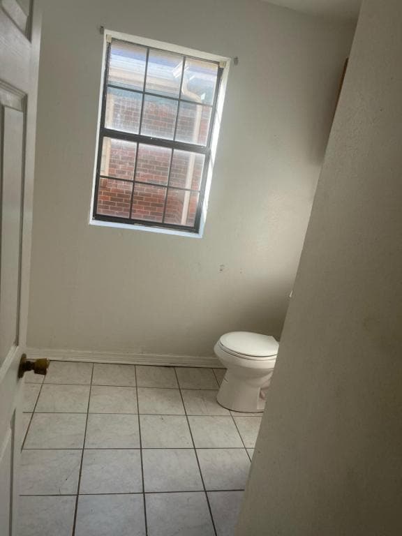 Building Photo - 301 NE 26th St