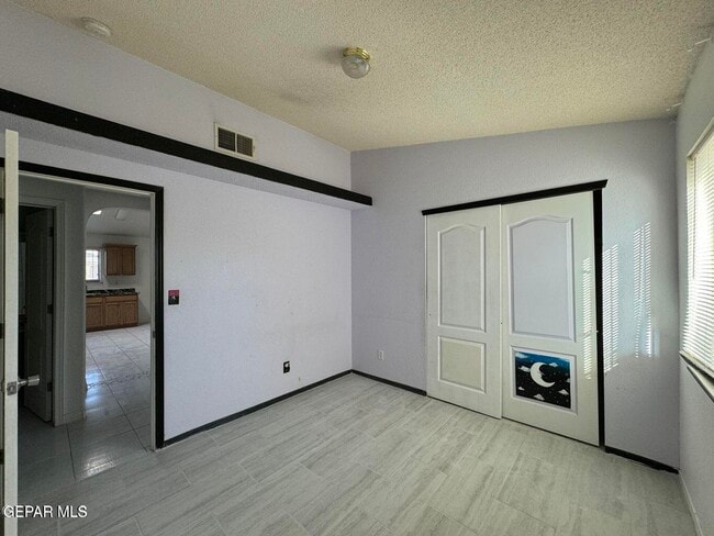 Building Photo - 3980 Tierra Oso Pl