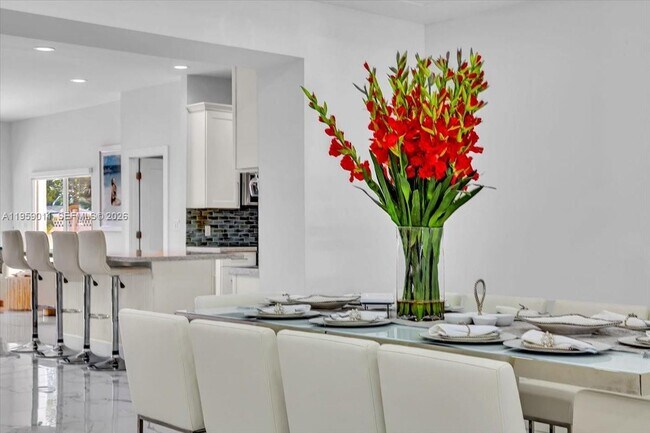 Building Photo - 1700 Cleveland Rd