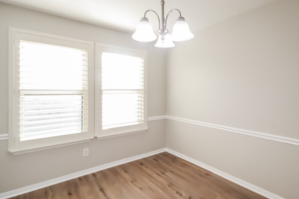 Building Photo - 19610 Plymouth Ridge Ln