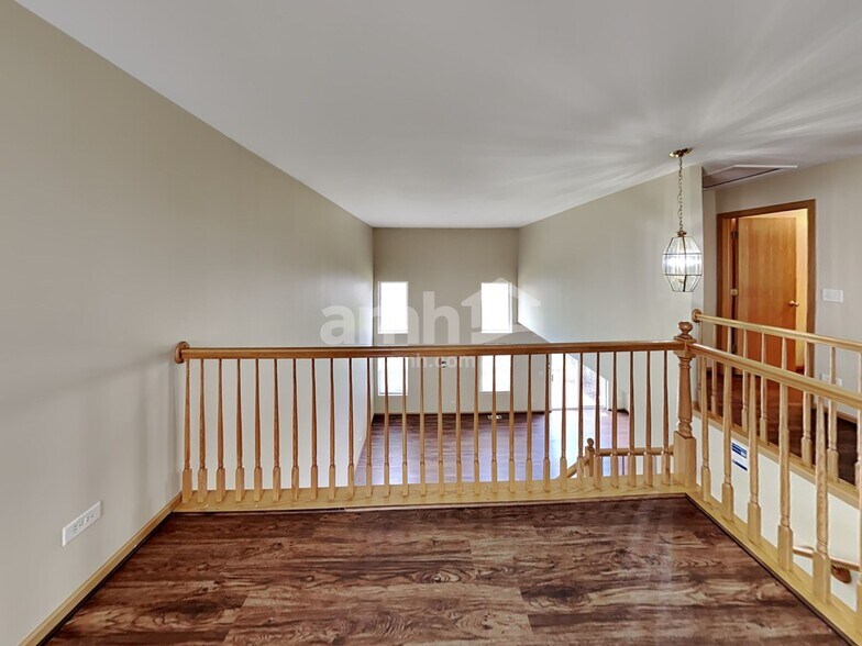 Building Photo - 21558 Eich Dr