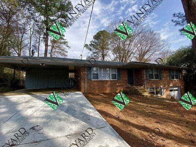 Building Photo - 687 Bounty Dr